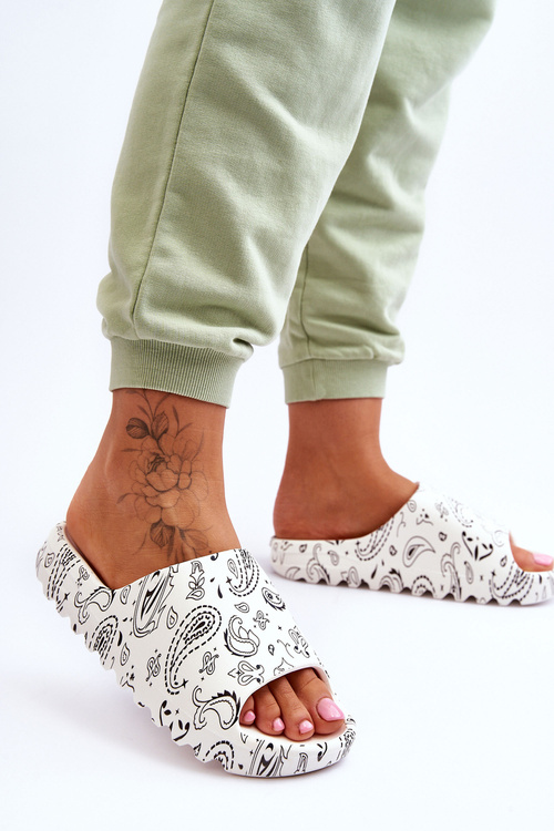 Módní dámské pantofle na masivní platformě Bíle Lorette