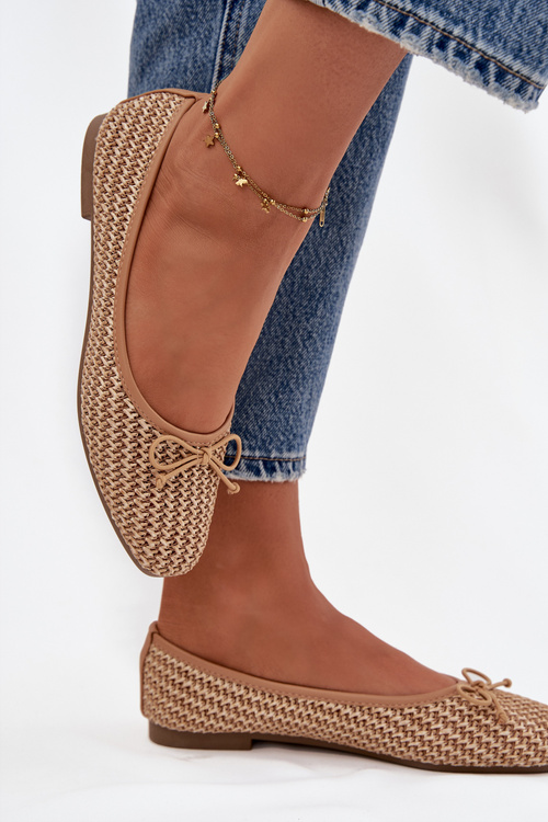 Baleríny s pletenkou a mašličkou Camel Belirra