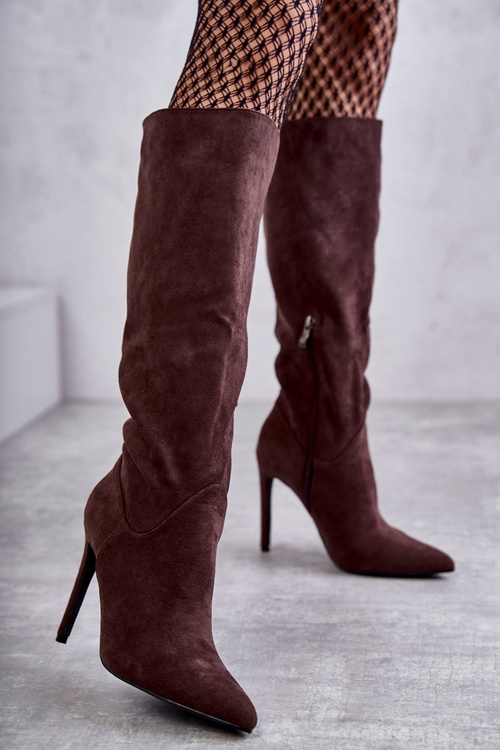 Klasické semišové topánky na hnedej päte Ameya