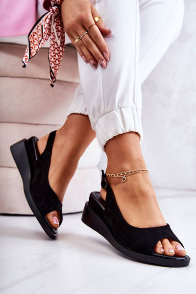 Dámske semišové sandále pre Black Camille Buckle