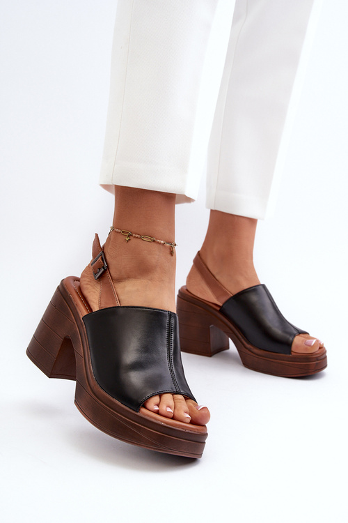 Elegantní dámské sandály z eko kůže na podpatku béžové Vattima