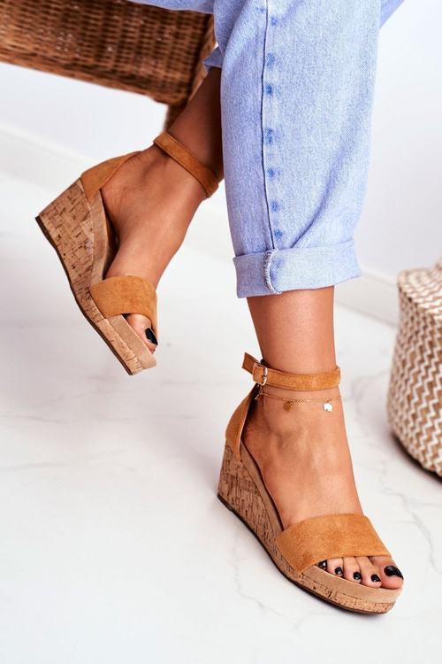 Dámské Sandály Na Klínu Camel MarryMe