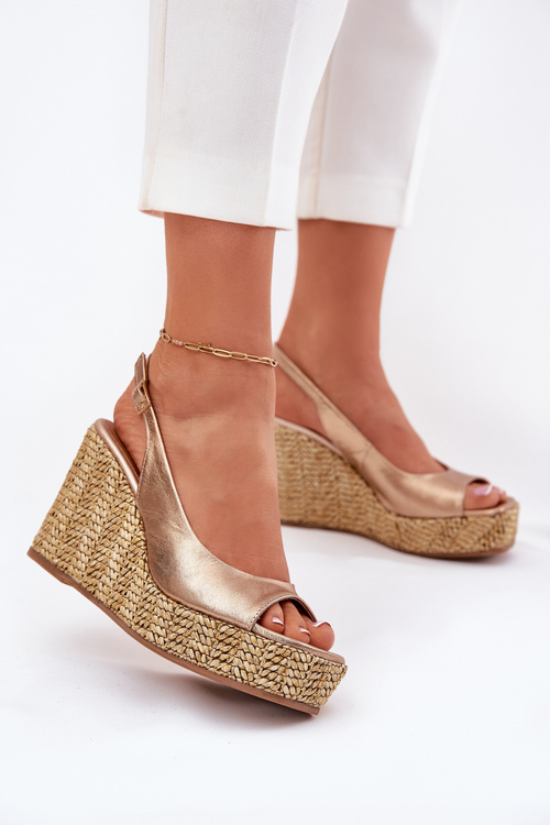 Dámské Kožené Sandály Na Klínu S Pletením Laura 2789 Zlaté