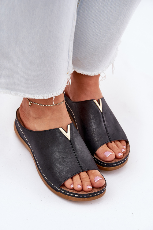 Pohodlné dámské pantofle na klínu černé Claribelle