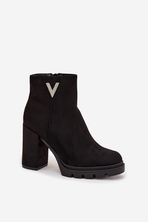 Dámské zimní boty na podpatku s ozdobným detailem černé Briella