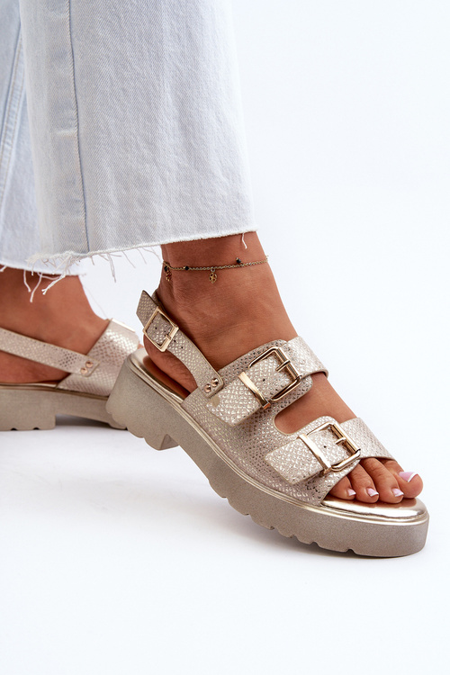 Dámské sandály s přezkami z ekokože Zlaté Konanttia