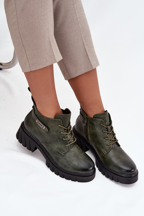 Nízke zateplené dámske čižmy na blokovom podpätku s ozdobným pásom tmavozelené Therisse