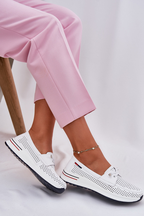 Kožené dámské polobotky na platformě bílé Violeth