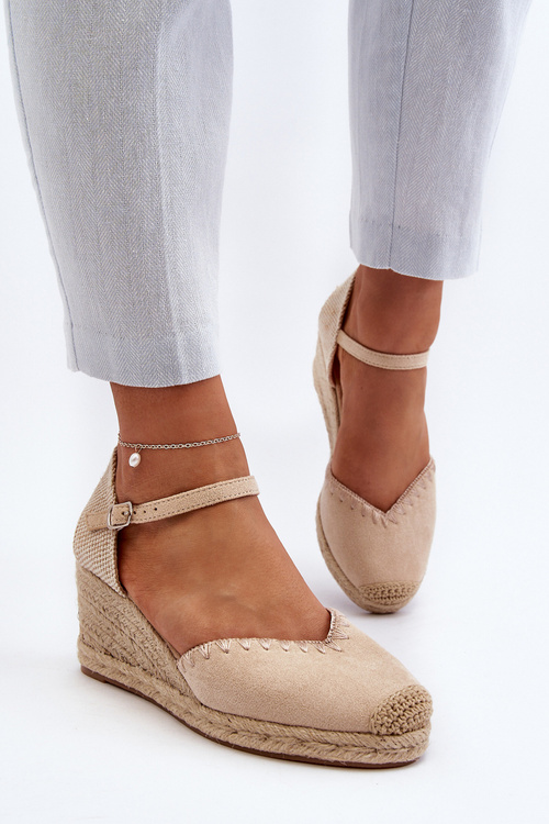 Sandály Espadryle z klínem a pletenou krajkou bézové Raylin