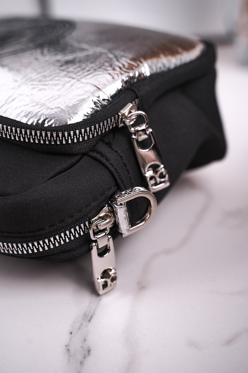 Dámská Kabelka NOBO NBAG-J2530-CM22 černá Stříbrná