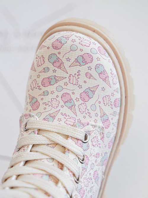 Izolované detské topánky pre béžový zips dolida