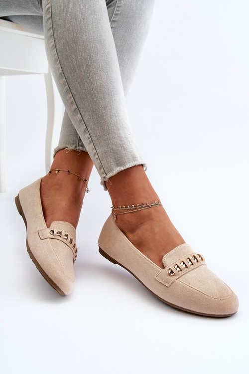 Lesklé dámske mokasíny s reťazom béžové Aredilla