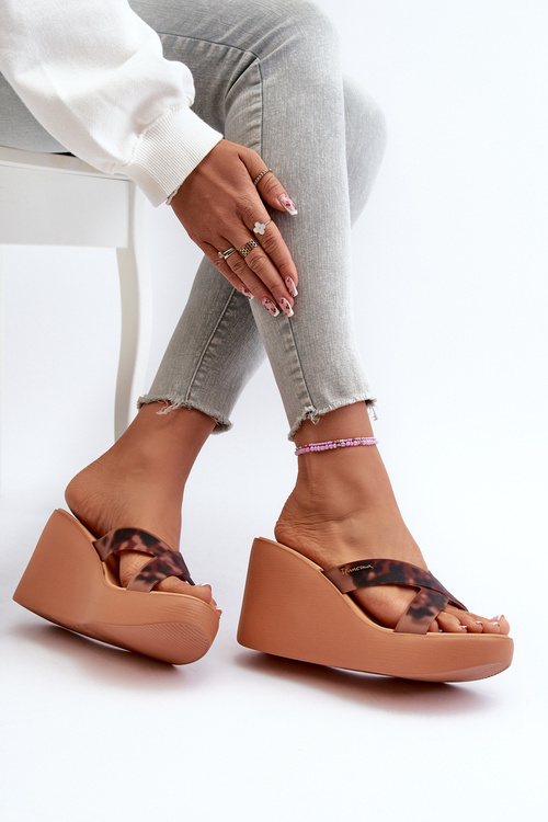 Dámské sandály na klíně 83520 Ipanema High Fashion Slide Fem Hnědé