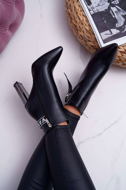 Dámské Kotníkové Boty Na Podpatku černé Macada