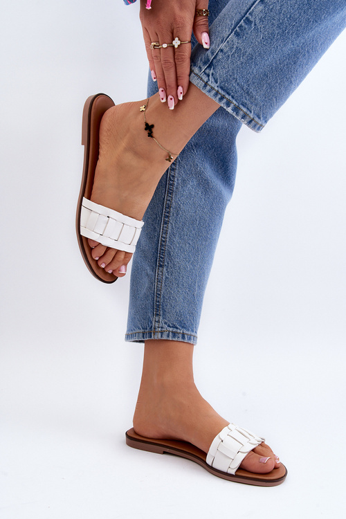 Dámske klasické žabky na plochej podrážke biele Namrita