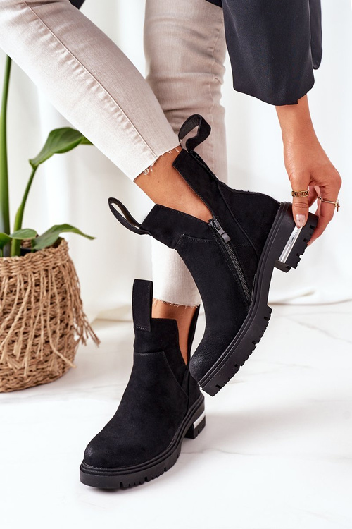 Izolované topánky Chelsea topánky so zipsom čiernou cestou