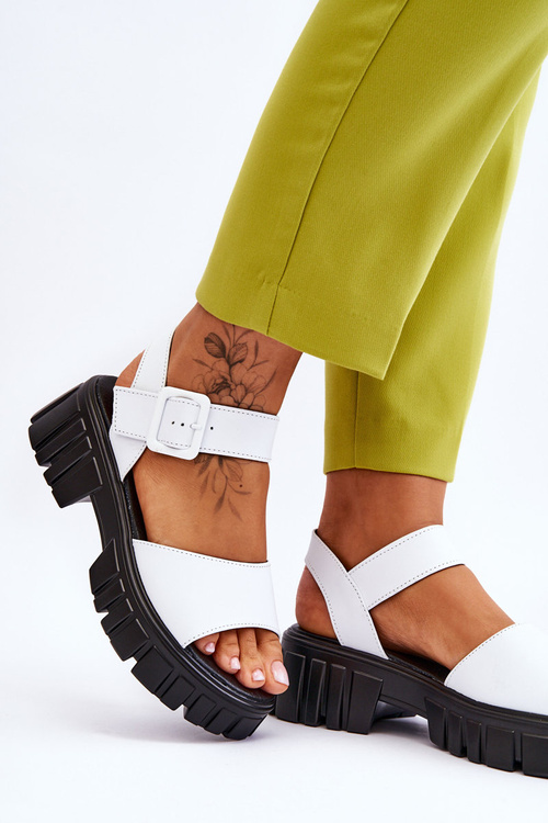 Dámske sandále z plochých dekanov