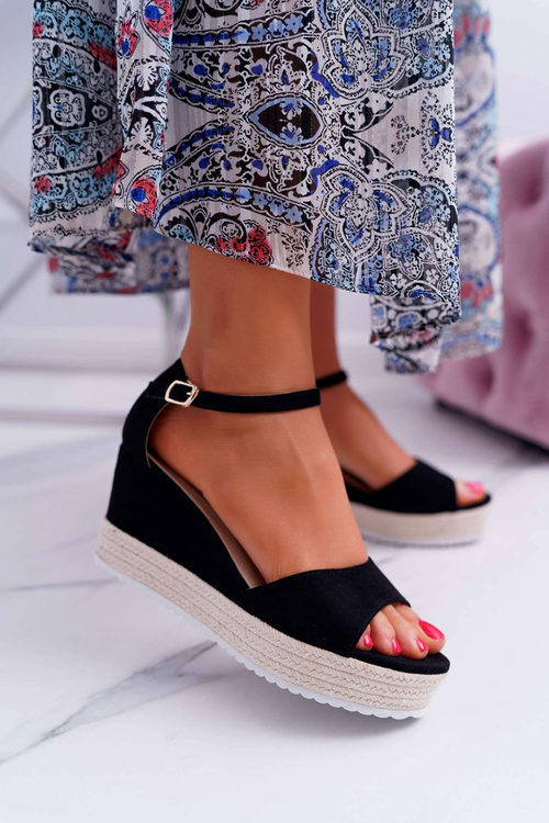 Dámske sandále na klinovej platforme, Suede Black Delima