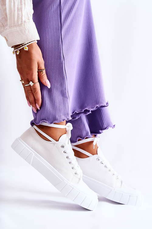 Dámske tenisky na platforme White prichádzajú