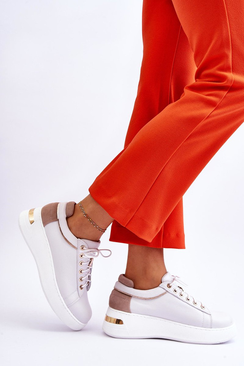 Dámská kožená sportovní obuv na platformě bíle Caressa