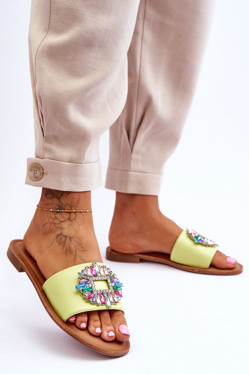 Dámske módne flip -flops so zelenou dekoráciou Halsey