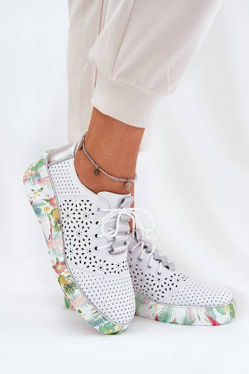 Dámské Kožené Polobotky Na Klínu Artiker 56C1799 Bílo-Stříbrné