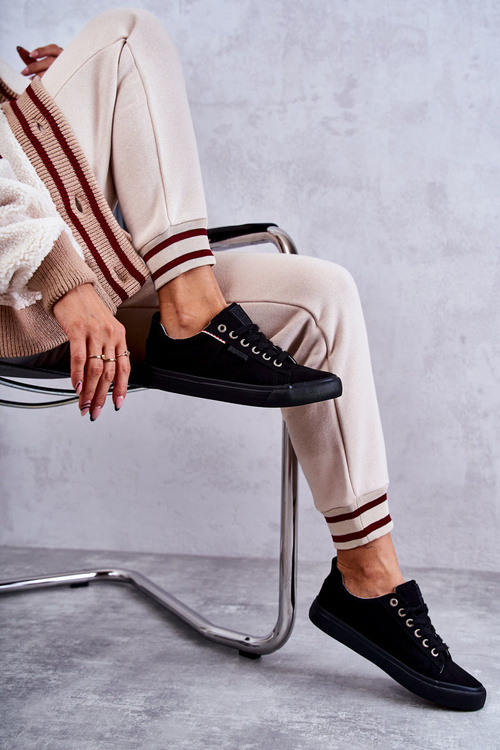 Nízke dámske materiály tenisiek Veľká hviezda KK274004 čierna