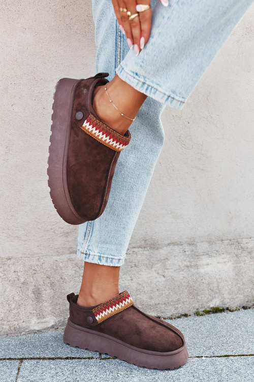 Dámske nízke snehule s pohyblivým pásikom a výšivkou na platforme čokoládové Lyrisse