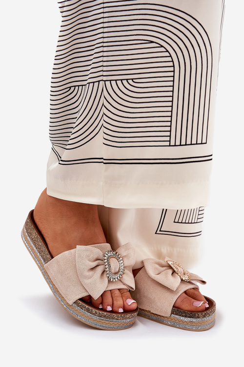 Dámské Sandały Na Platformě S Mašlí A Ozdobnou Broží Béžové Lenela