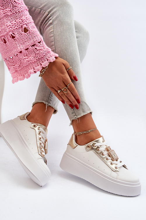 Dámske tenisky s ozdobou Biele Celedria