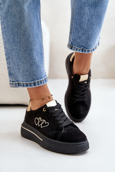 Dámske Sneakersy Na Platforme Srdiečka Čierne Avirorae