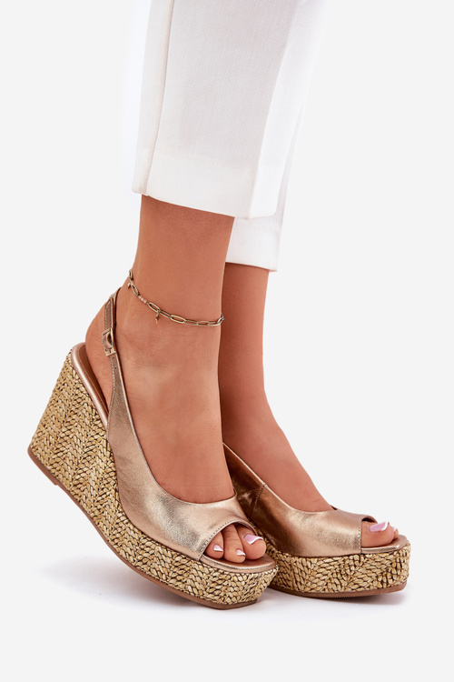 Dámské Kožené Sandály Na Klínu S Pletením Laura 2789 Zlaté