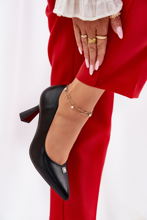 Elegantní lodičky na rozšiřující se jehle Vinceza 62222 černé