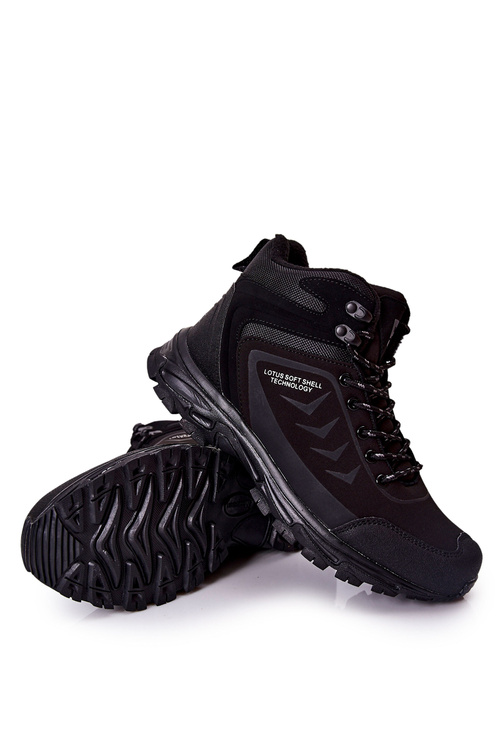 Izolované pánske športové topánky zviazané čierne Belfort