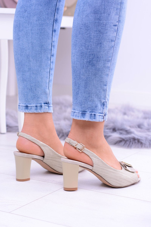 Zlaté sandále na post Maresgo