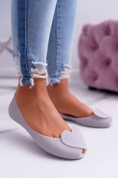 šedé ženy srdce balerínky Opacify