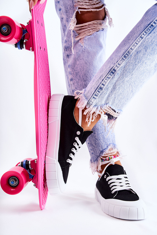 Dámske čierne tenisky na platforme