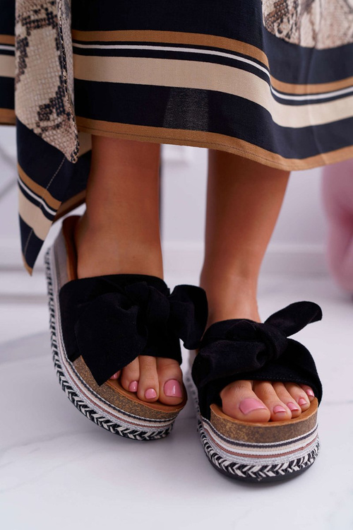 Ženské žabky na plošine s lukom čiernym chantalom