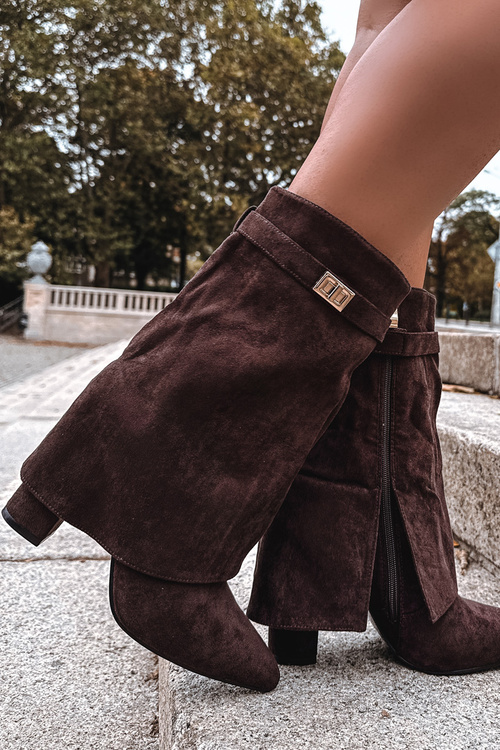 Zateplené dámske čižmy na podpätku s ozdobnou páskou čokoládové Luvielle