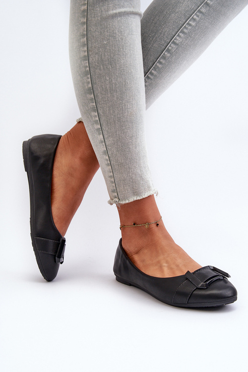 Baleríny S Páskem A Ozdobou Ze Syntetické Kůže Černé Cadwenla