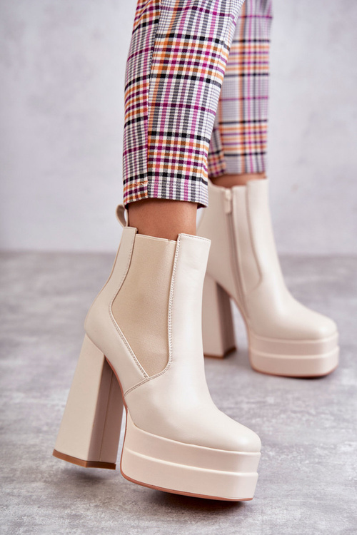 Dámske kožené topánky s masívnymi podpätkami Bege Jones