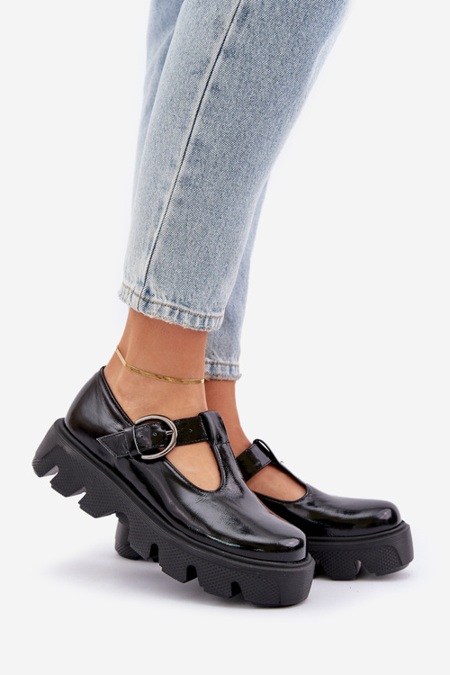 Lakované Kožené Poltopánky S Prackou Čierne Zazoo 20183