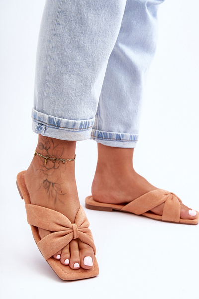 Dámske velor oranžové žabky vanilkovú oblohu