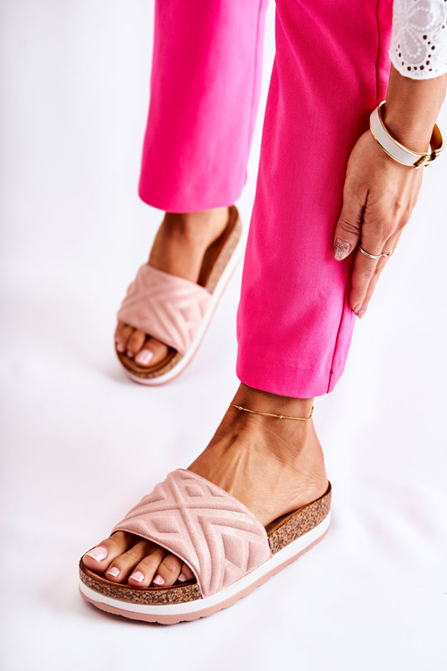 Ženské semišové papuče na masívnej platforme Pink Heritta