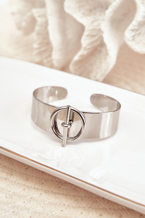 Dámsky náramok s ozdobou zo nerezovej ocele strieborný