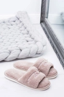 Odstíny hnědé a béžové