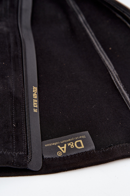 Dámske čižmy na kocku s ozdobnou mašľou D&A JC52-828 Čierne