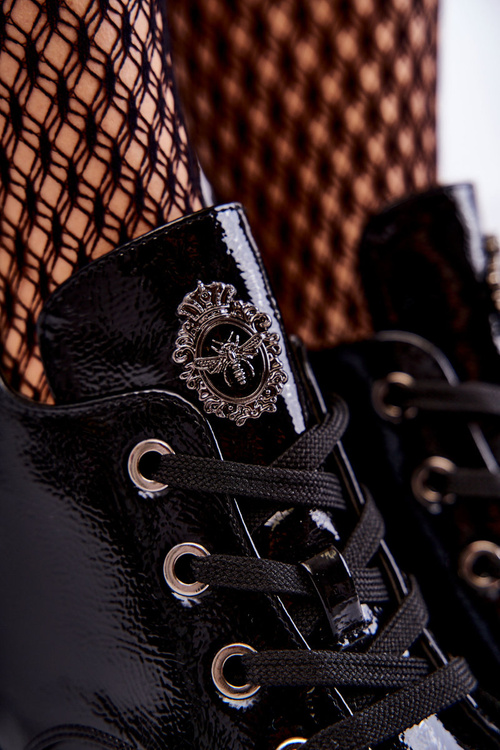 Maľované izolované čipky -upové topánky čierna enryica