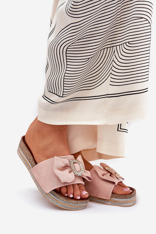 Dámské Pantofle Na Platformě S Mašlí A Ozdobnou Broží Růžové Lenela