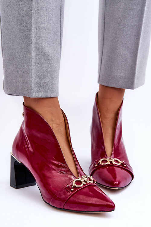 Kožené topánky na post Maciejka Post 05262-15 Fuchsja